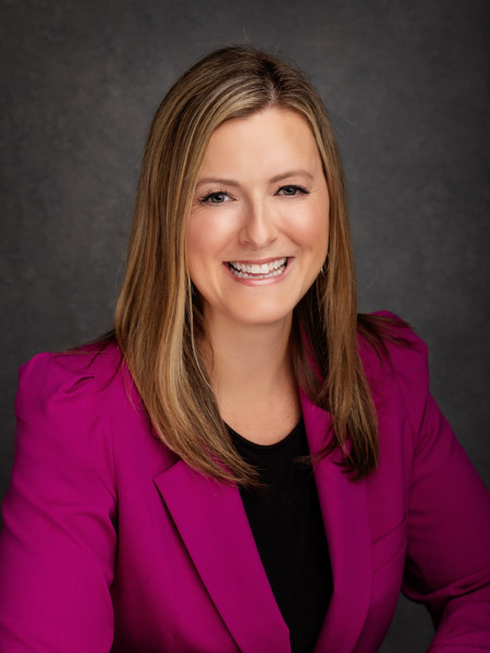 Robyn Wilkie Headshot